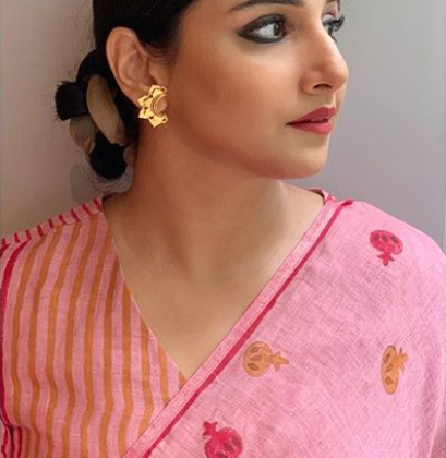 Vidya Balan Spotted in Pink Saree