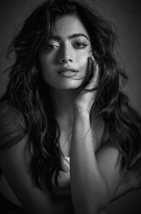 Rashmika Mandanna looks alluring in the latest black and white image ...